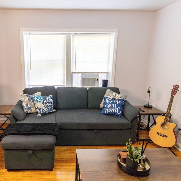 COZY, QUAINT, BEAUTIFUL ONE BEDROOM APARTMENT NEWARK