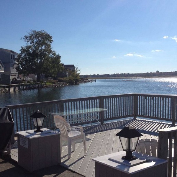 Cozy Riverside Studio Condo Two Minute Walk To Wells Beach