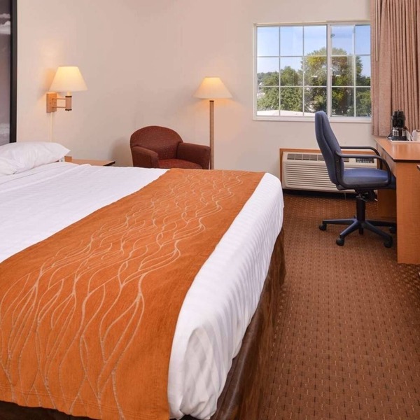 Cozy Room w/Complimentary Breakfast & BBQ Grill – Ideal for Business Travelers