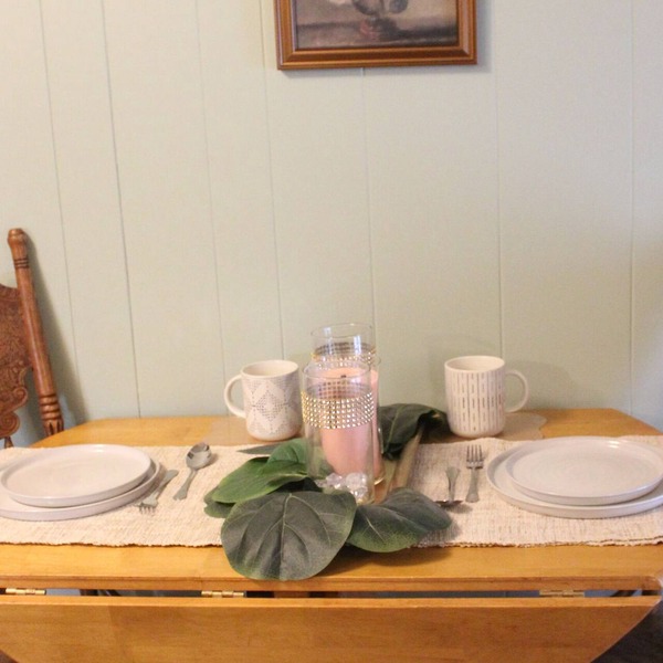 Cozy Second-Floor Stylish & Comfortable Stay