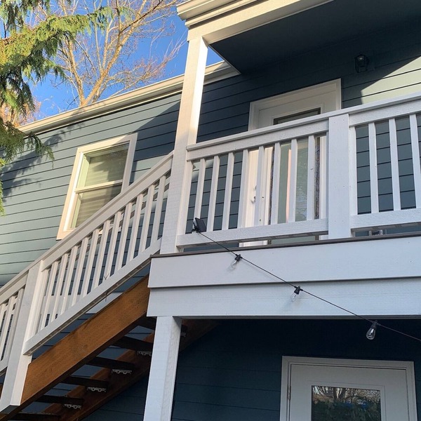Cozy studio - easy access to all West Seattle has to offer!