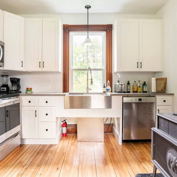 Cozy Studio in Downtown Freeport