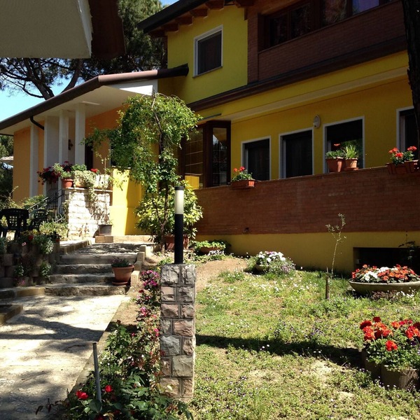 Cozy villa with large garden near the beach