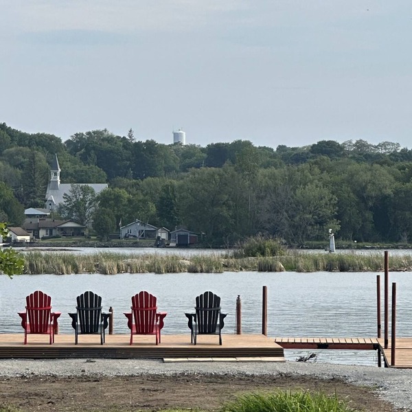 Cozy Waterfront Cottage on Georgian Bay