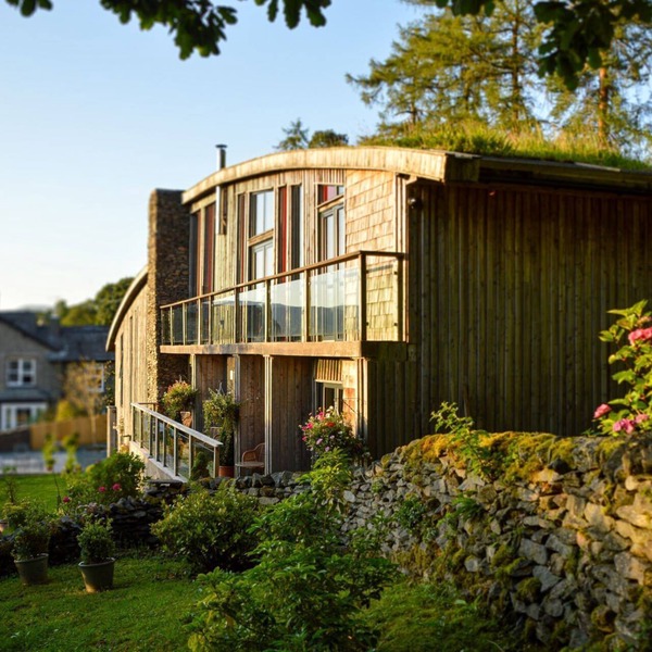 Crescent House - Luxury Cottages