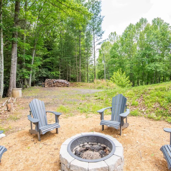 Crest Cabin | River Access Adventures | 3 Acres to Explore