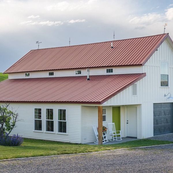 Custom, Countryside Barndominium for Multi-Family near Bozeman with Hot Tub