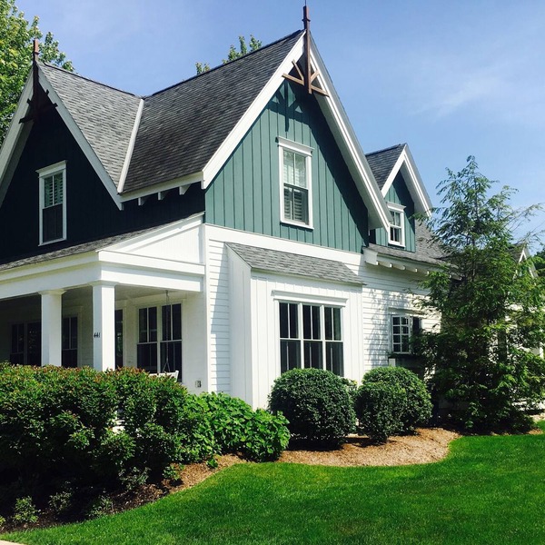 Custom Harbor Springs In-Town Luxury Cottage