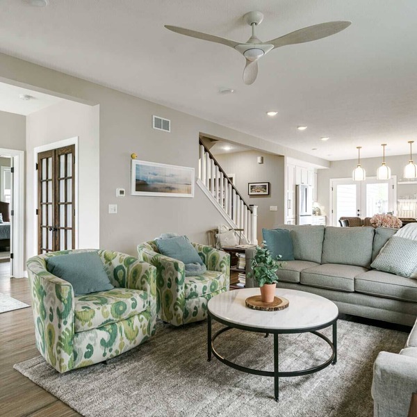 Custom Home Under the Dome - Walk to Campus!