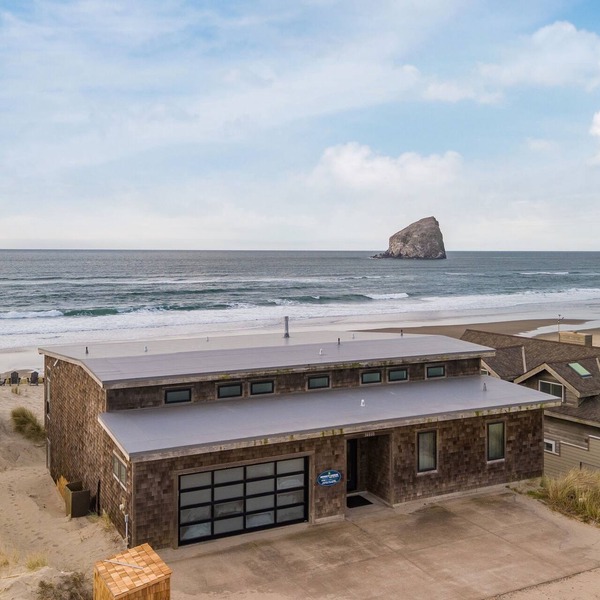 Custom Oceanfront Home, Game Room, EV Charger