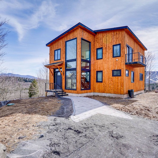 Custom Windham Mtn Villa w/Pool, Theater & Views!