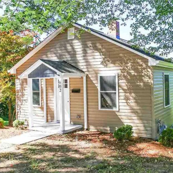 Cute Downtown Cottage in Lincolnton