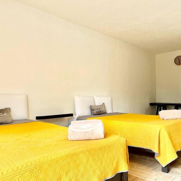 Cute studio in Hotel Zone,easy move location Gre301b