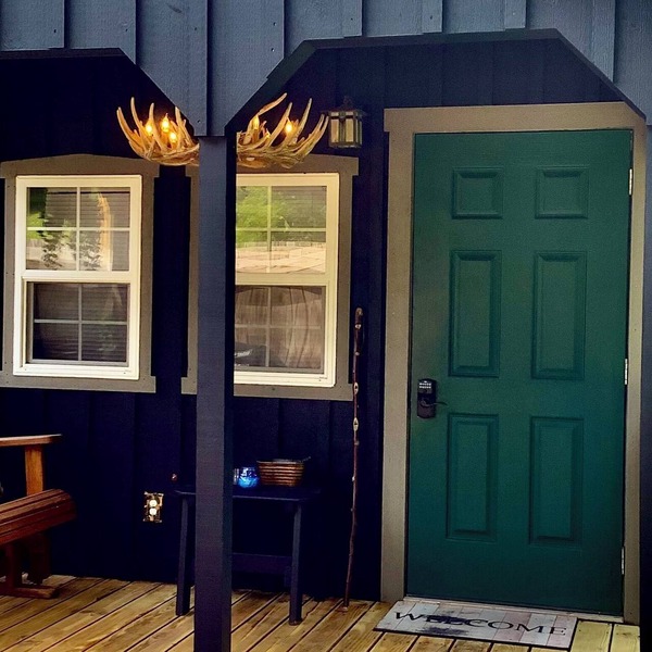 Cutest Cabin in Windham on site miniature golfing with fire pit and BBQ