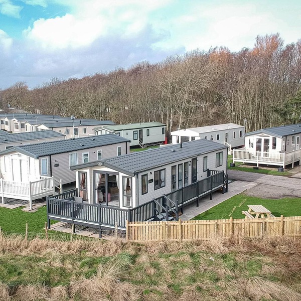 Daisys Haven - a holiday Caravan that sleeps 4 guests in 2 bedrooms