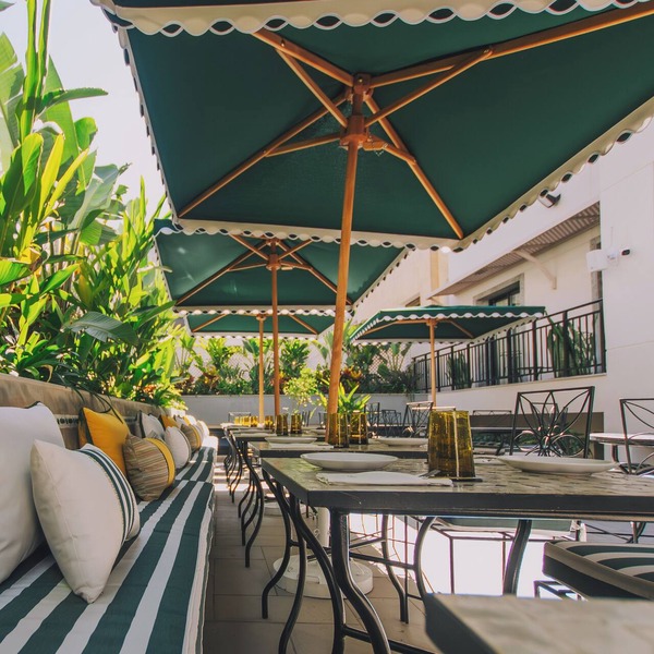 Dally Apart Hotel