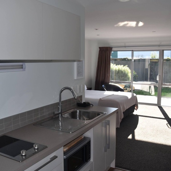 Darfield Motel