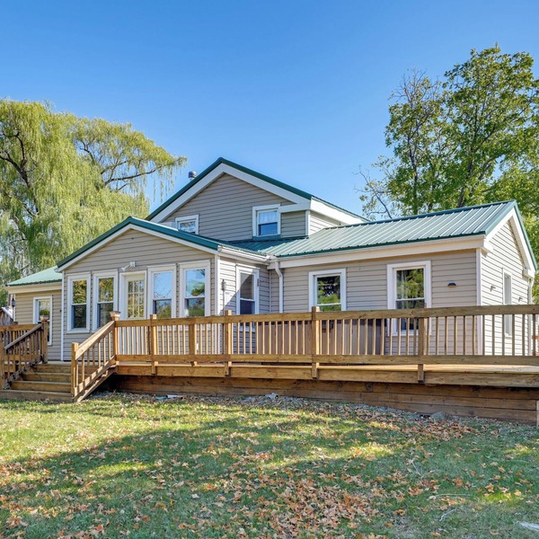 Deck & Hot Tub: Pet-Friendly Seneca Lake Home!