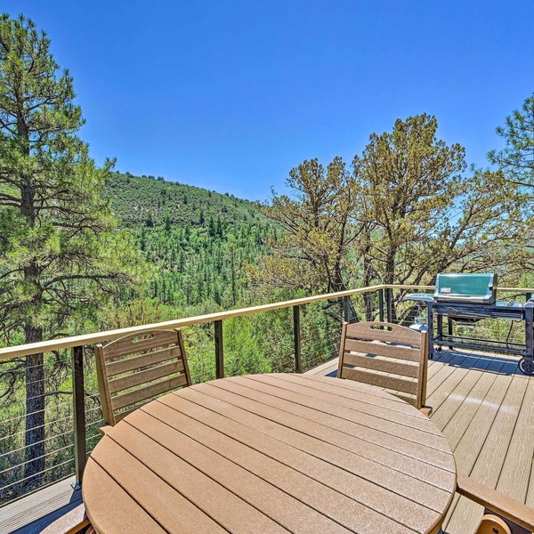 Deck & Mogollon Rim Views: Secluded Payson Cabin
