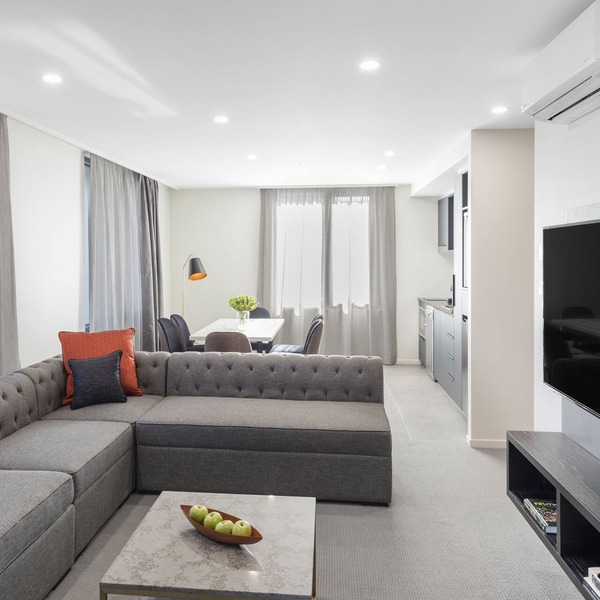 Deco Hotel