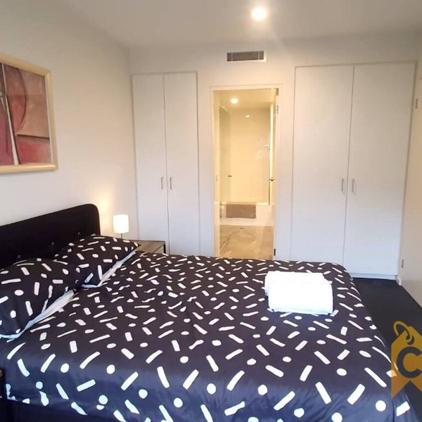Delight in Dickson -2bd 2bth Apt