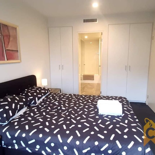 Delight in Dickson -2bd 2bth Apt