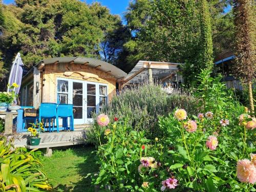 Delightful Dolphin 'Lodge'