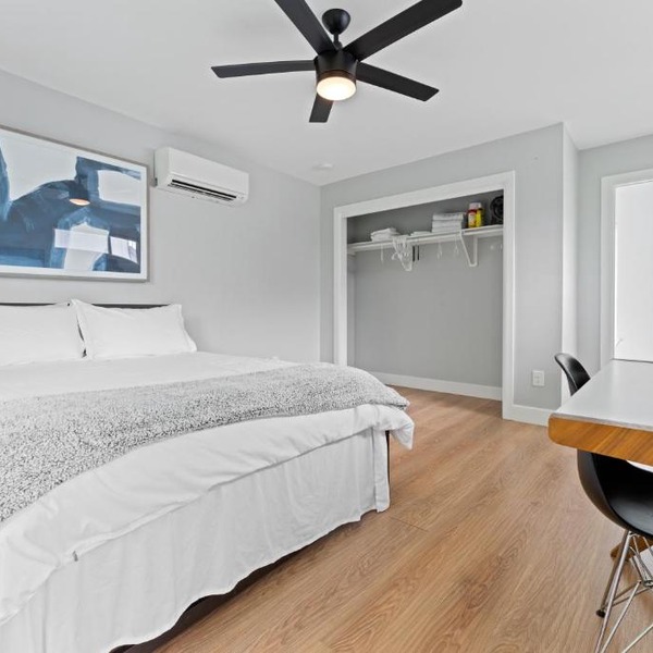 Detached 1 Bed 1 Bath In-law Suite 3 miles from Downtown!