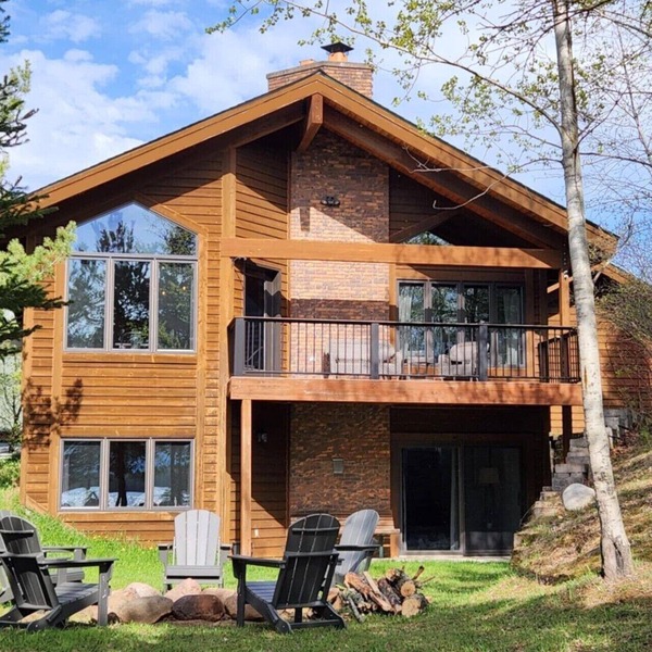 Devil Track Lake Home