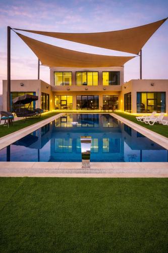 Devon Chalet