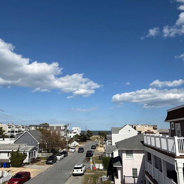 Dewey Beach-Block Spacious Apt.