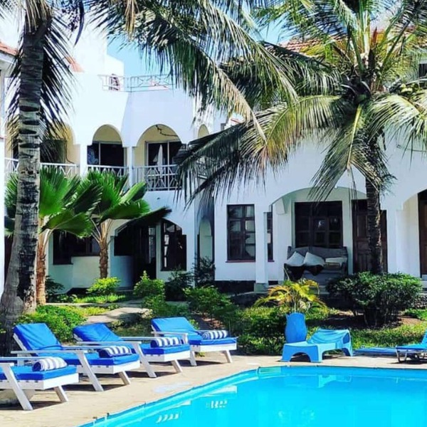 Diani Breeze Villas
