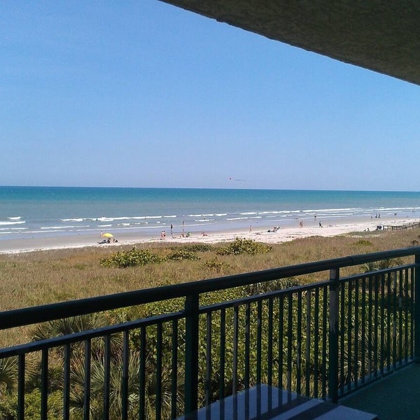 Direct Ocean 3 bed, 3 1/2 bath