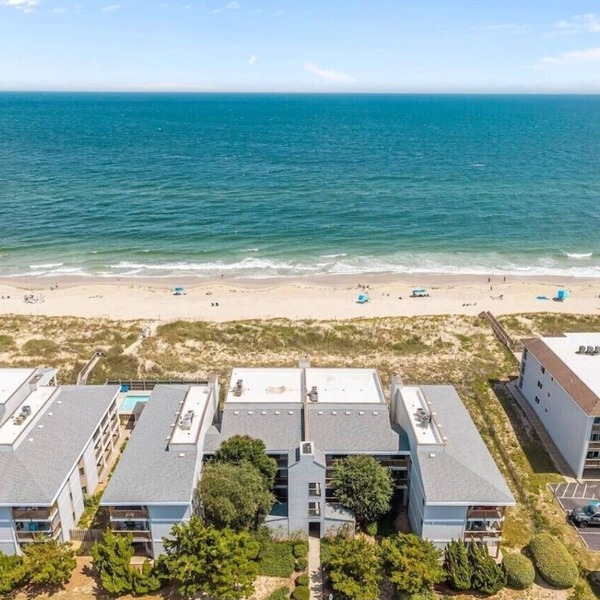 Direct Ocean Front 3BR w/Pool