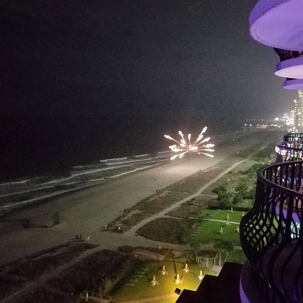 Direct Oceanfront- Palms resort