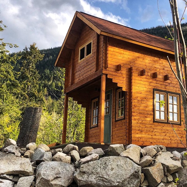 Discover Boho Bungalow: Peaceful and Relaxing Cabin with Breathtaking Views!