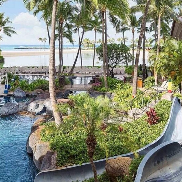 Discover Island Paradise at the Grand Waikikian by Hilton – 1 Bedroom City View