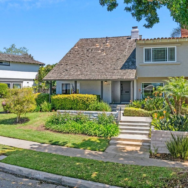 Discover Tranquil Luxury: Your Perfect Family Retreat in Newport Beach Eastbluff
