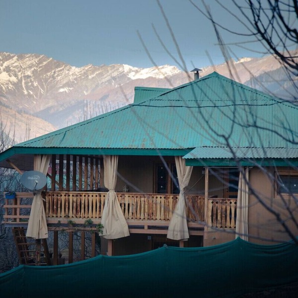 Discover Your Alpine Retreat in the Heart of the Mountains