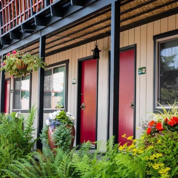 Discovery Inn