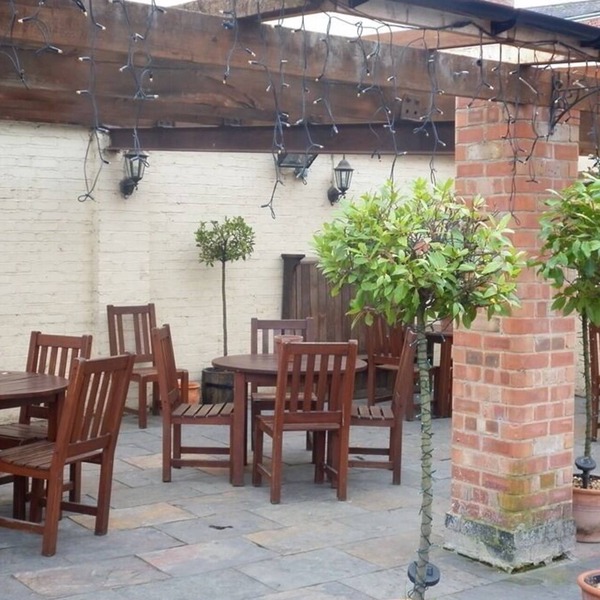 Dixie Arms