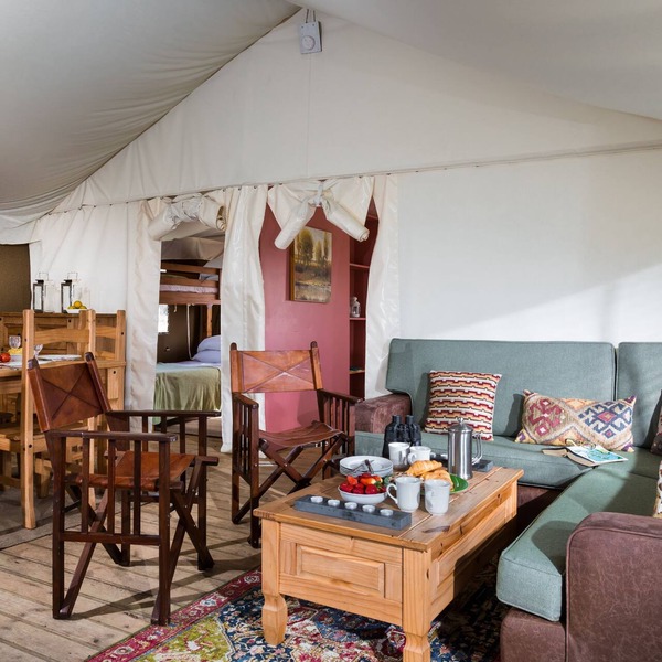 Dog friendly glamping site, sleeps 36 people, Exton Park, Rutland