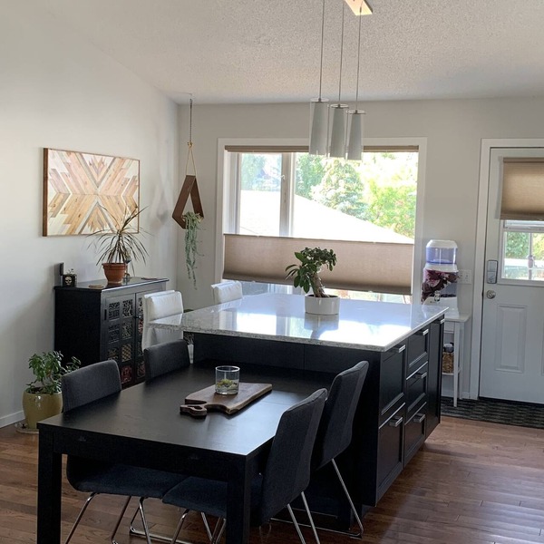 Dog friendly home that is perfectly situated between the mountains and the city.