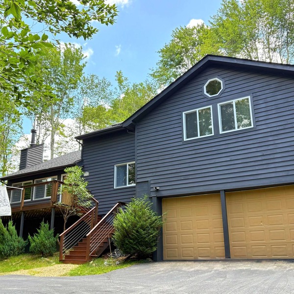 Dog-Friendly Mountain Hideaway ✺ Fenced Yard, Fire Pit, 2 Miles to Resort