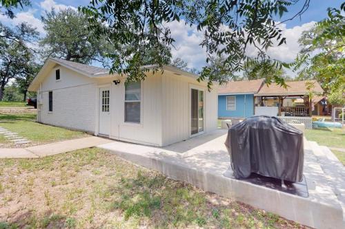 Dog-Friendly Waterfront Home with Dock, Grill, Water Views, Patio, Washer/Dryer