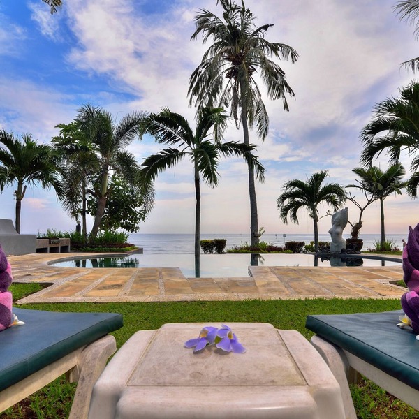 Dolphin Beach Bali