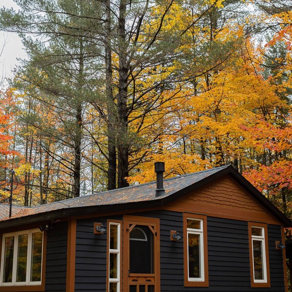 Doma Lodge - Cozy Muskoka Cabin in the Woods