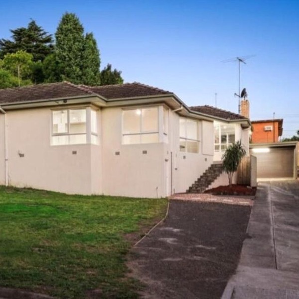 Doncaster Westfiled House 4BD