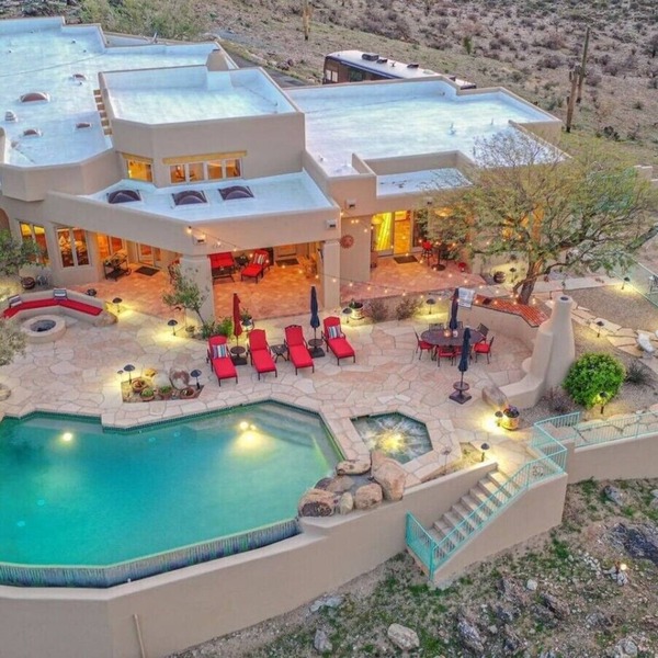 Double D Ranch- Heated Pool, Hot Tub & Endless Views!