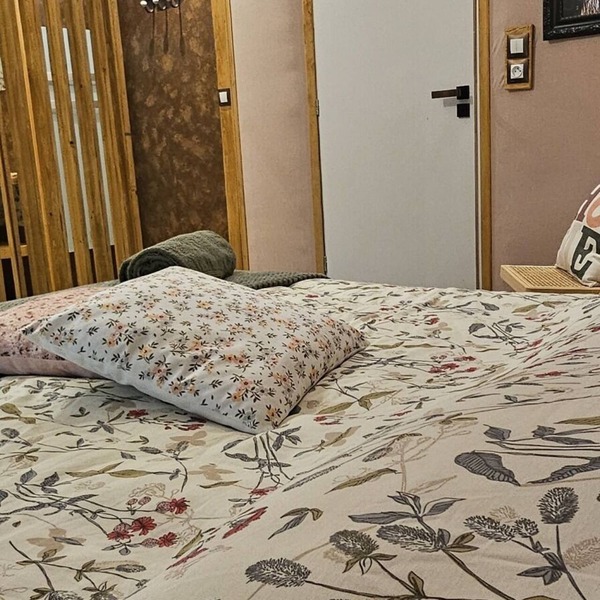 Double room-Queen-Private Bathroom-Countryside view